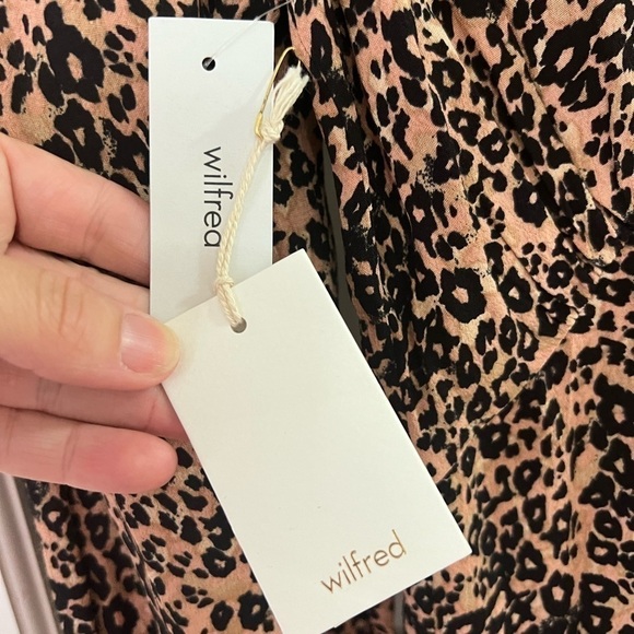 Aritzia - Wilfred New Gallery Dress - NWT - Size XS - Picture 9 of 10